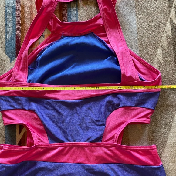 Retro One Piece Bathing Suit - Picture 10 of 10
